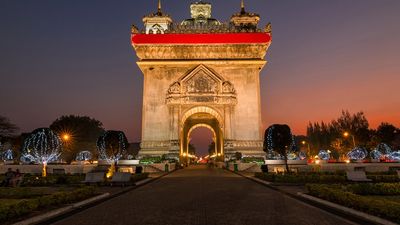 Hotels, restaurants, a golf course and a stadium will be part of a multi-billion tourism complex in Vientiane.