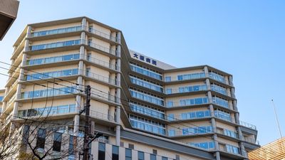 Osaka recorded 70 million yen in unpaid tourist medical bills in 2024. Pictured: JCHO Osaka Hospital