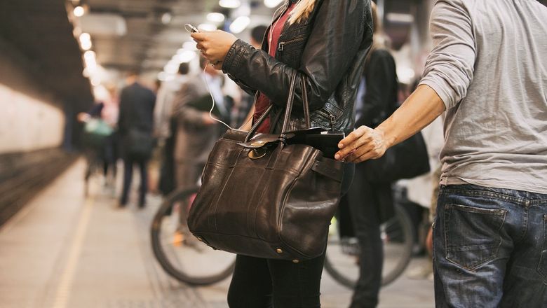 New data from the British Transport Police shows that pickpockets throughout the Underground reached a record high of 7,899 in 2022.