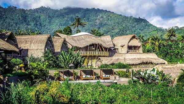 Relatively untouched by tourism, the Sideman Valley is home to Samanvaya Luxury Resort and Spa.
