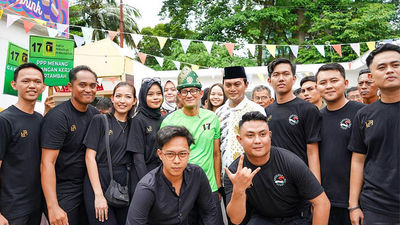 Sandiaga Uno (in green) pinpointed Nirup Island Batam, Boyotomo Bintan, and Lagoi Resort Bintan as prominent eco-friendly tourism destinations.