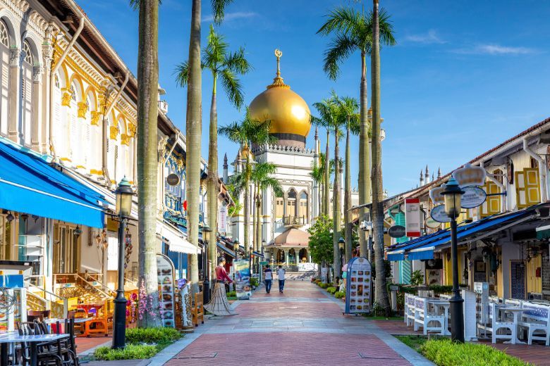 The Masjid Sultan at the Kampong Gelam district is one of several attractions listed in the bundled tour packages.
