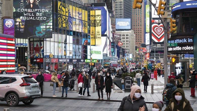 Pedestrian traffic in Times Square reached a high for 2021 on the first weekend of April, according to the Times Square Alliance.