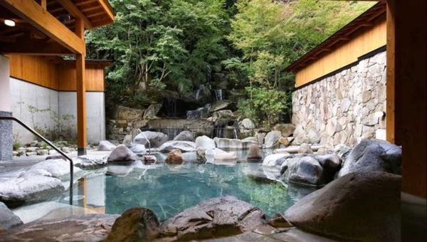Hot spring lovers can now flock back to the famous Goshono-yu, which has reopened after renovations since August last year.