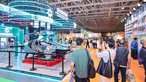 eVTOL aircraft tapped to one day shuttle passengers on aerial city tours or serve as an air taxi.