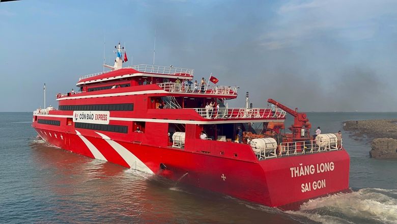 The Con Dao Express can accommodate more than 1000 passengers.