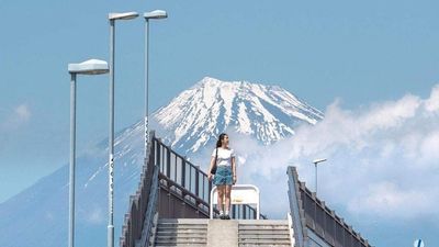The “Fuji Dream Bridge” became a popular photo spot for the way the steps seem to lead up to the mountain peak.