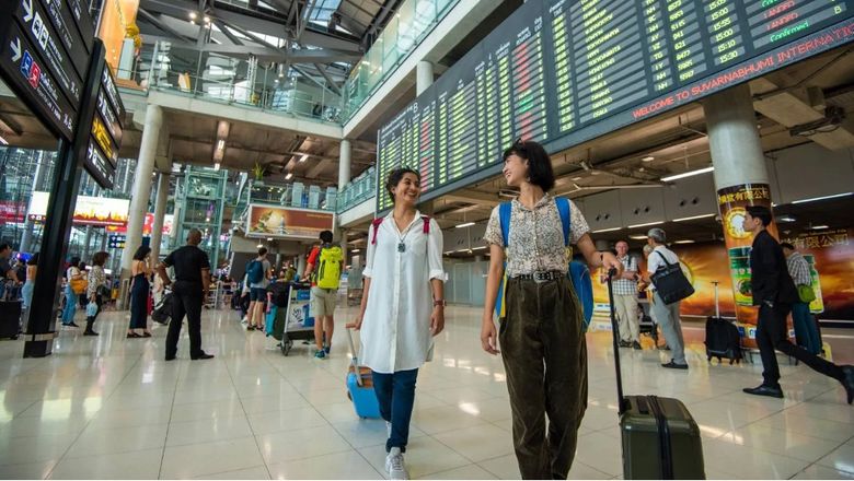 The stimulus visa scheme takes effect just ahead of the Golden Week, one of the longest holidays in China.