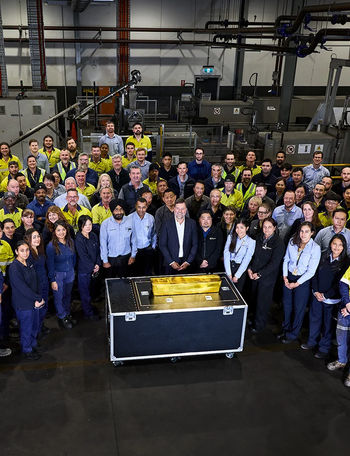 The weight of the world record gold bar eclipses one produced in Dubai.