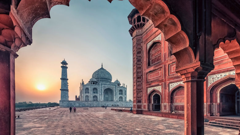 Outside of the Kashmir Valley, life continues as normal in all Indian cities and tourist spots, says Creative Travel.