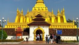 From January to March 2024, Laos greeted 242,000 Chinese tourists, marking China as the third-largest contributor to foreign visitor numbers.