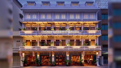 Louis Vuitton’s new Bangkok pop-up hotel reimagines hospitality through fashion.