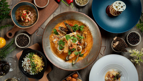 The UTM Educational Restaurant offers hands-on dining experiences, where culinary students serve traditional Macanese dishes, blending authentic recipes with innovative twists in a public setting.