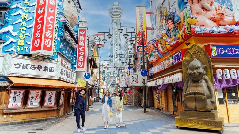 Exploring Osaka’s Eat Streets with an OMO7 Ranger.