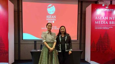 The Bisita Be My Guest (BBMG) programme offers Filipinos a chance to win vacation tour packages, according to Philippine TPB's Maria Margarita Montemayor Nograles and Verna C. Buensuceso.