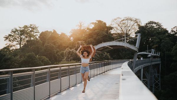 The Fort Siloso Skywalk is an 11-storey-high treetop trail offering panoramic views of Sentosa’s coastline.