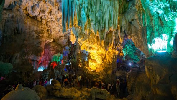 Legend has it that Thien Cung Cave was the ancient home of a dragon king and his queen.