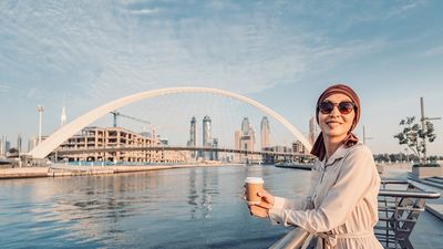 Dubai and Malaysia collaborate to promote tourism.