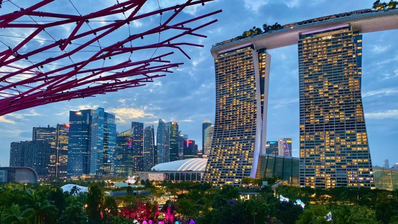 The launch of Singapore-Hong Kong travel bubble is pushed back again.