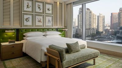 Premiere suite bedroom of Andaz Shanghai ITC.
