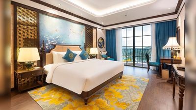 Best Western Premier Imperial Dalat offers 91 keys, including connecting options for families, with panoramic views of the city or mountains.