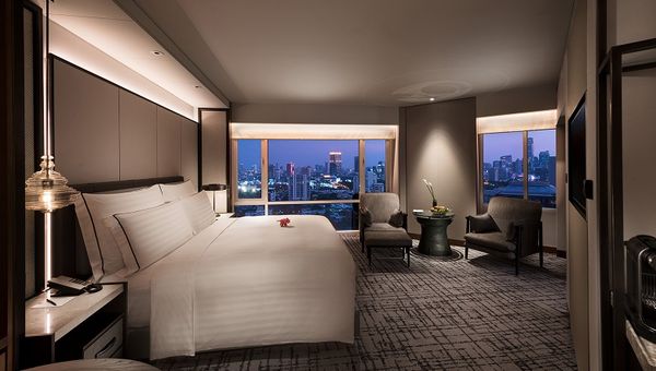 Conrad Bangkok's refurbished rooms and suites feature contemporary luxury and innovative technology. Conrad Bangkok's refurbished rooms and suites feature contemporary luxury and innovative technology.