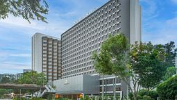 DoubleTree by Hilton Singapore Robertson Quay strengthens Hilton’s Singapore portfolio with riverside accommodation, two dining concepts and flexible meetings space near the CBD.