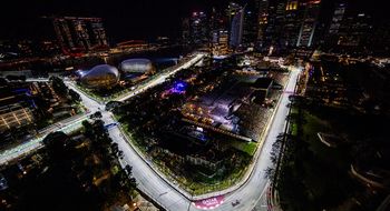Hotels around Marina Bay are commanding steep premiums as Formula One fans and business-event delegates converge on Singapore.
