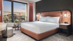 Views of Istanbul Airport from the rooms and suites.