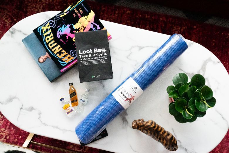 From mindfulness kits to fitness gear to daily happy hour, Mojo Nomad has crafted a series of activities to keep quarantined guests busy.
