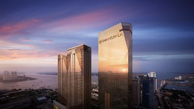 Shangri-La Phnom Penh is located in Koh Pich district.