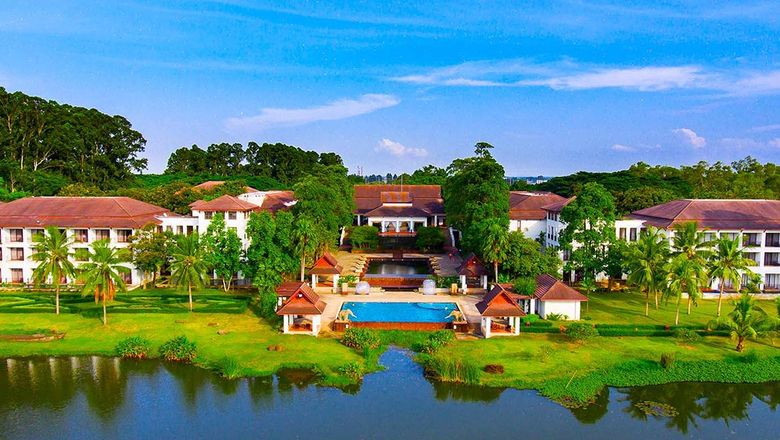 Tawaravadee Resort is located 160 kilometres away from Bangkok and nestled deep in Thailand’s verdant countryside.