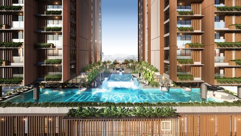 Best Western Premier Sky Hue features two towers, connected by a rooftop sky deck.