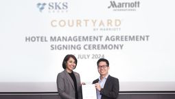 Andree Susilo, senior director hotel development, Asia Pacific excluding China (APEC), Marriott International, sharing a proud moment with Meera Raj, head of hospitality at SKS Group.