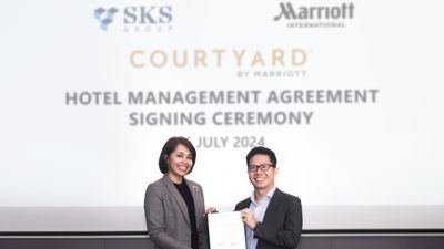 Andree Susilo, senior director hotel development, Asia Pacific excluding China (APEC), Marriott International, sharing a proud moment with Meera Raj, head of hospitality at SKS Group.
