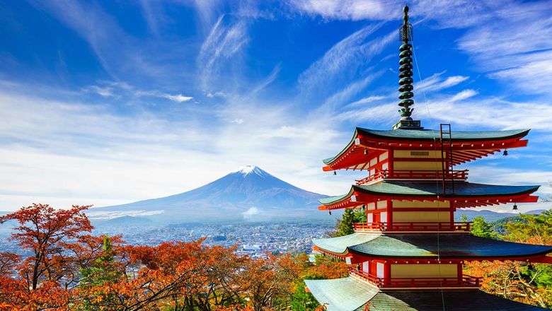 Boom, boom: Weaker yen drives tourism surge