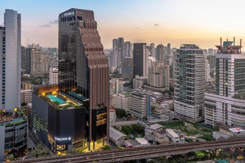 An expansion from the Carlton brand in Singapore, the 34-storey hotel along Sukhumvit road will offer upper-upscale experience at superb value.