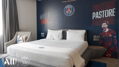 The Legendary Room features PSG-themed décor, signed memorabilia, a pop art headboard of Pastore, exclusive digital content, locally inspired touches, and Novotel’s signature comfort amenities.