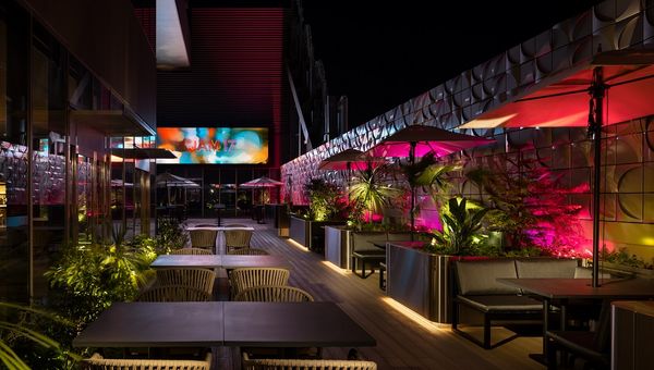 Jam17 at Hotel Groove Shinjuku offers lively dining, rooftop terrace, Italian cuisine, gelato, and original cocktails by award-winning mixologist. Jam17 at Hotel Groove Shinjuku offers lively dining, rooftop terrace, Italian cuisine, gelato, and original cocktails by award-winning mixologist.