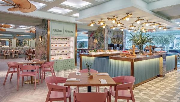 Ginger is designed with soft pastel hues and native floras interwoven into the wallpaper and furnishings. Ginger is designed with soft pastel hues and native floras interwoven into the wallpaper and furnishings.