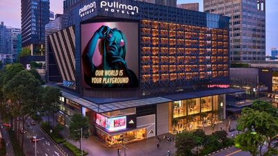 Pullman Singapore Orchard is surrounded by major retail malls, leading fashion labels, and global brands, providing guests with convenient access to these attractions.