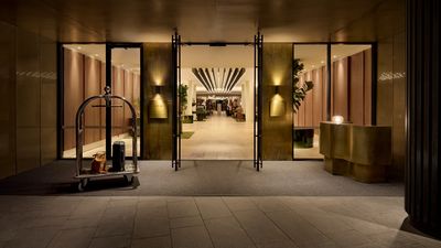 The AU$70 million refurbishment modernises 436 rooms, lobby, wellness centre, dining venues, and events spaces, while preserving Sofitel Sydney Wentworth’s 1960s heritage charm.
