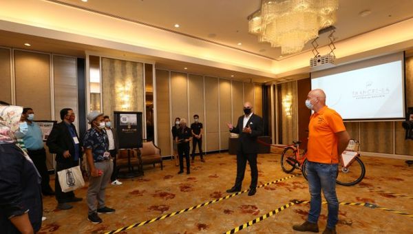 Shangri-La Hotel, Kuala Lumpur's hybrid event saw a mix of in-person and virtual attendees.