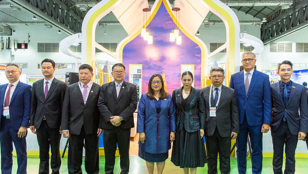 The Tourism Authority of Thailand’s delegation, led by TAT governor Thapanee Kiatphaibool (fourth from right) at ASEAN Tourism Forum 2024 in Vientiane, Laos. The Tourism Authority of Thailand’s delegation, led by TAT governor Thapanee Kiatphaibool (fourth from right) at ASEAN Tourism Forum 2024 in Vientiane, Laos.