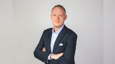 Shefer brings more than 20 years of experience in hotel management and brand operations.
