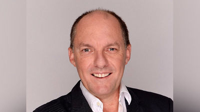 Chris Hall joins Ponant following his appointment as CEO of APT Travel Group.