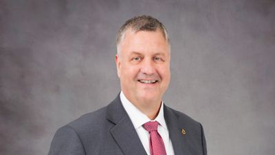 With almost thirty years' industry experience, Michael Henssler held leadership roles across Europe, the Middle East, and China, including as Kempinski's COO in Asia.