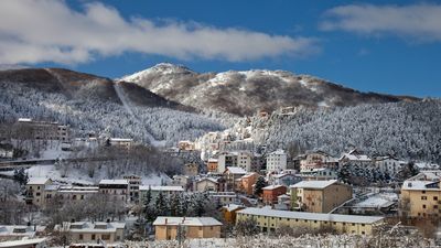 A restore “Trans-Siberian” railway in Italy will take travellers through the Abruzzo mountains to Roccaraso (pictured).