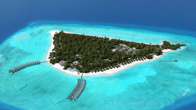 Activities include snorkelling, water skiing, jet skiing, wakeboarding, mini-golf, paddle tennis, archery, and badminton.