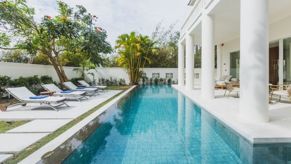 Azerai Ke Ga Bay offers three swimming pools.